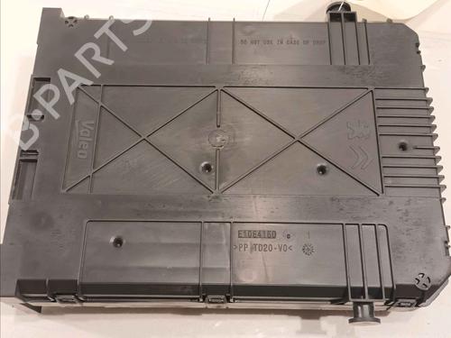 Fuse box PEUGEOT 2008 I (CU_) 1.2 THP 110 / PureTech 110 | BP30313673E1