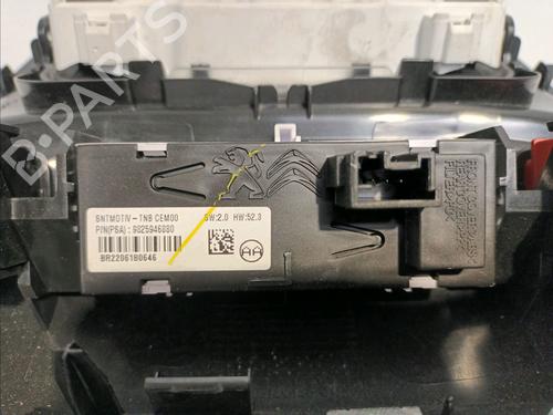 Interior roof light PEUGEOT 3008 II SUV (MC_, MR_, MJ_, M4_) 1.2 THP/ PureTech 130 (MRHNSM, MRHNSU, MRHNSJ, MRHNYW,... | BP12822894I8