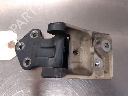 Hinge/Door check strap VW TRANSPORTER T5 Van (7HA, 7HH, 7EA, 7EH) 2.5 TDI | BP15741738C146 
