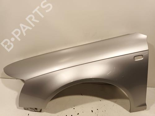 Guarda-lamas esquerdo AUDI A6 C6 (4F2) 3.0 TDI quattro (233 hp) 31305984