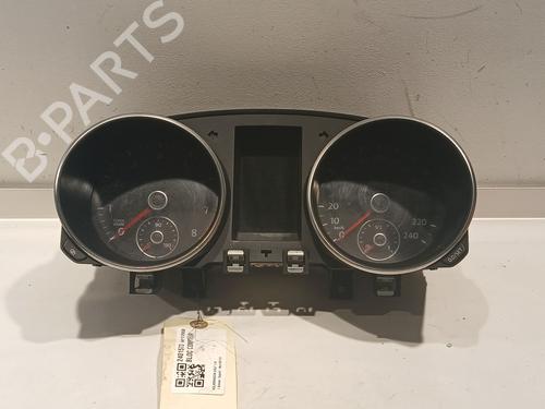 Used Instrument cluster VW GOLF VI (5K1) 1.6 (102 hp) 20671381