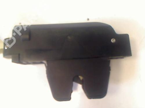 Used Tailgate lock PEUGEOT 1007 (KM_) 1.4 HDi (68 hp) 9318319