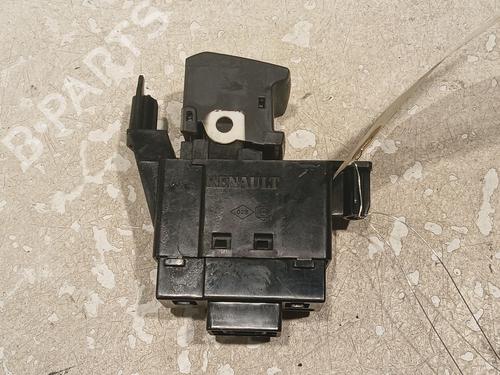 Switch RENAULT LAGUNA Coupe (DT0/1) 2.0 dCi (DT0M, DT0N, DT0S, DT19, DT1F) | BP20608913I30