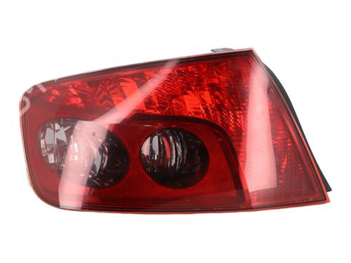 Used Left taillight PEUGEOT 407 (6D_) 2.0 16V (6DRFJC, 6DRFJE, 6DRFJF) (140 hp) 31368497