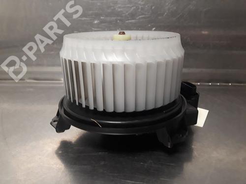 Heater blower motor TOYOTA YARIS (_P13_) 1.0 (KSP130_, KSP130) | BP9326124M62