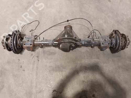Differenziale posteriore Differenziale posteriore IVECO DAILY VI Van 33S16, 35S16, 35C16, 38S16, 40C16, 42S16, 50C16 (156 hp) 33840404 33840404
