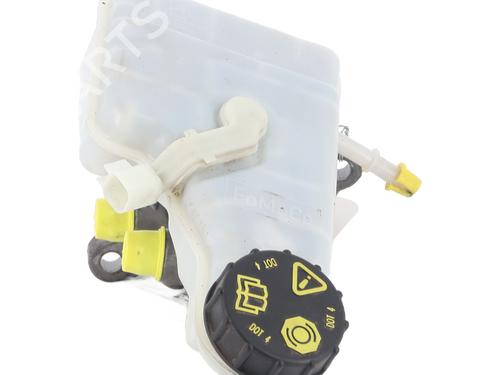 Brake master cylinder FORD FOCUS III 2.0 TDCi | BP37756471M77 - Image 2