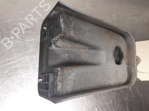Front bumper bracket LAND ROVER FREELANDER I (L314) 2.0 Td4 4x4 | BP14865513C158 