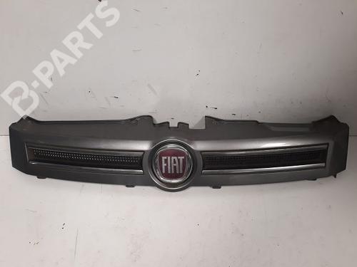 Used Grille FIAT PANDA (169_) 1.2 (169.AXB11, 169.AXB1A) (60 hp) 9326885