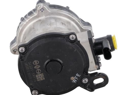 Auxiliary water pump RENAULT SCENIC E-TECH PHASE I EV87 | BP39967295M111 - Image 4