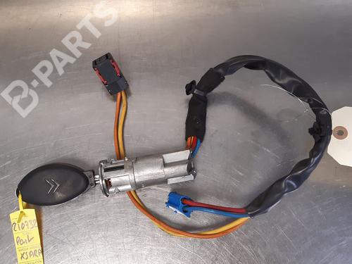 Used Ignition barrel Ignition barrel CITROËN XSARA Coupe (N0) 1.9 D (70 hp) 9334419 9334419