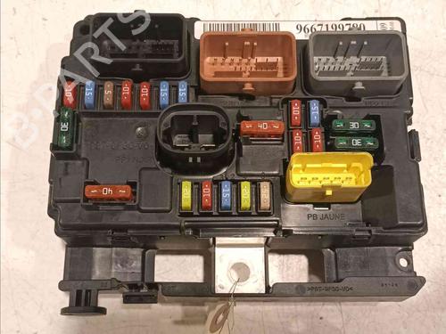 Used Fuse box CITROËN C3 II (SC_) 1.4 HDi 70 (SC8HZC, SC8HR0, SC8HP4) (68 hp) 18601451