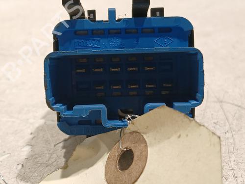 Switch RENAULT TRAFIC II Van (FL) 2.0 dCi 115 (FL01, FL0U) | BP20671221I30 