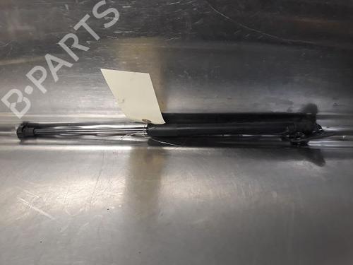 Used Tailgate lift support TOYOTA YARIS (_P13_) 1.0 (KSP130_, KSP130) (69 hp) 14868185