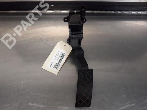 Used Pedal VW POLO V (6R1, 6C1) 1.0 (60 hp) 9337003