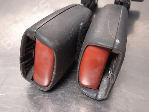 Seat buckle VOLVO V40 Estate (645) 1.9 DI | BP14864403I32 