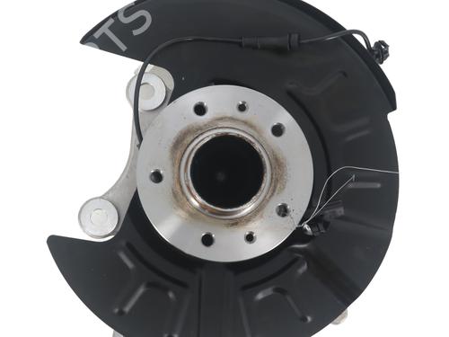 Used Left rear steering knuckle RENAULT SCENIC E-TECH PHASE I EV87 (218 hp) 30561599