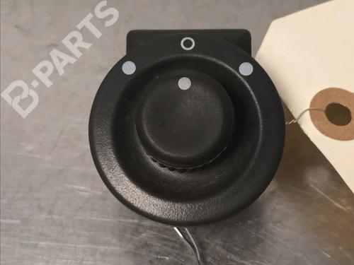 Used Mirror switch NISSAN PRIMASTAR Van (X83) 2.0 dCi 115 (114 hp) 10113983
