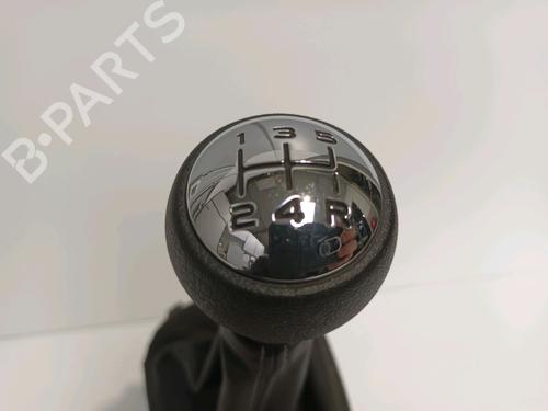 Gear lever CITROËN C3 Picasso (SH_) 1.2 THP 110 (SHHNZ6) | BP13030676M90 