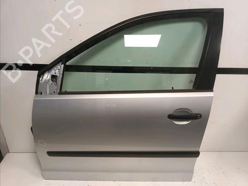 Used Left front door VW POLO (9N_, 9A_) 1.4 TDI (70 hp) 12822616
