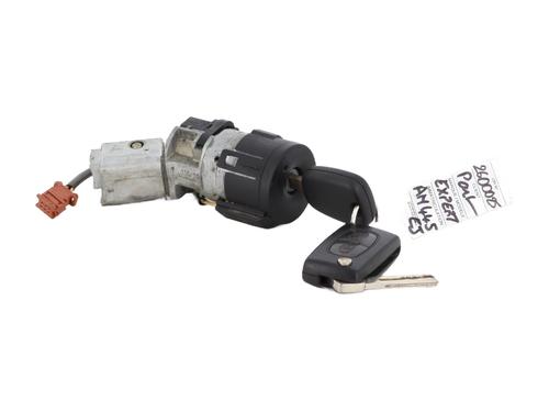 Used Ignition barrel PEUGEOT EXPERT Tepee (VF3X_) 2.0 HDi 140 (136 hp) 31825113