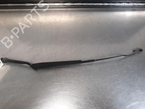 Used Front windshield wiper arm SKODA OCTAVIA I (1U2) 1.9 TDI (90 hp) 14869802