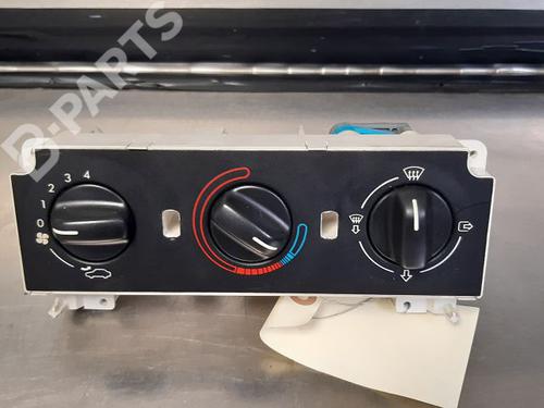 Climate control PEUGEOT 306 Hatchback (7A, 7C, N3, N5) 1.4 (75 hp) 9332518