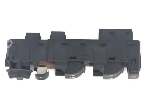 Switch PEUGEOT 5008 (0U_, 0E_) 1.6 HDi | BP30742370I30