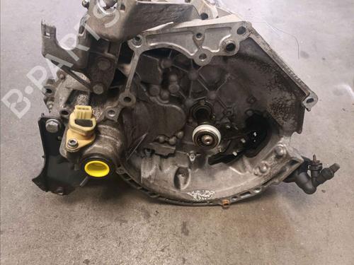 Used Gearbox CITROËN C2 (JM_) 1.1 (60 hp) 23216995