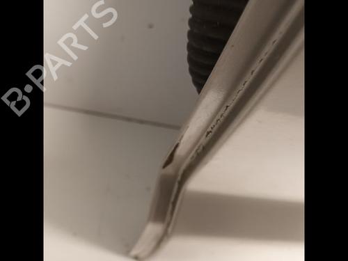 Left rear door LAND ROVER DISCOVERY II (L318) 2.5 Td5 4x4 | BP20602087C4 