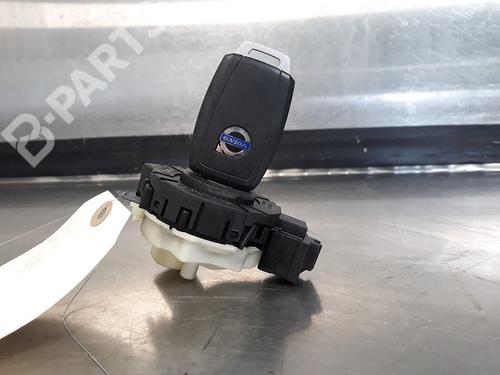 Used Ignition barrel Ignition barrel VOLVO V50 (545) 1.6 D (110 hp) 9335453 9335453