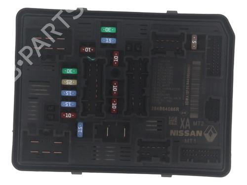 fuse-box-renault-clio-v-b7_-2019-32515522 main image