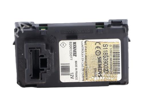 Used Card reader Card reader RENAULT MEGANE II (BM0/1_, CM0/1_) 1.9 dCi (131 hp) 33453946 33453946
