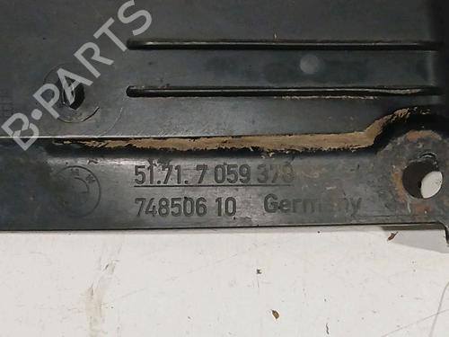 Wheel arch BMW 3 (E90) 318 d | BP18896331C56 