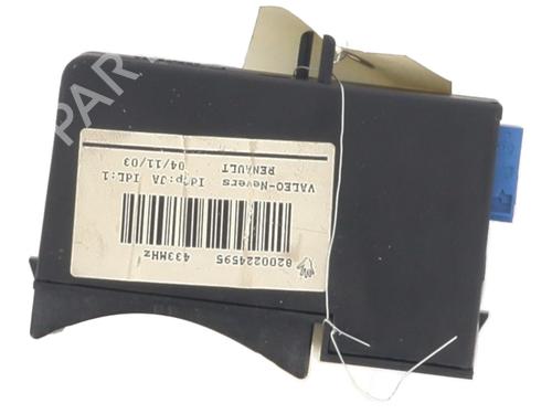 Used Card reader RENAULT VEL SATIS (BJ0_) 2.2 dCi (BJ0E, BJ0F) (150 hp) 28034855