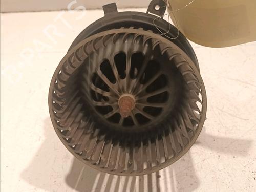 Heater blower motor MERCEDES-BENZ C-CLASS (W204) C 220 CDI (204.008) | BP17993937M62 