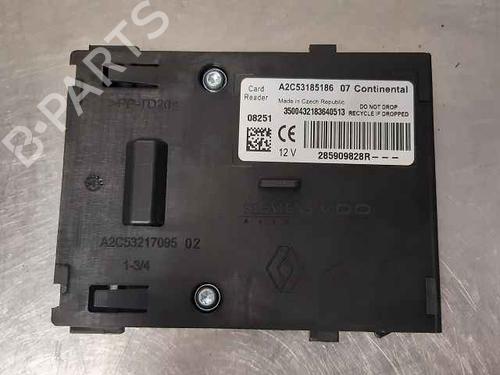 Kortleser RENAULT GRAND SCÉNIC III (JZ0/1_) 1.5 dCi (JZ0B, JZ07) (106 hp) 30476181