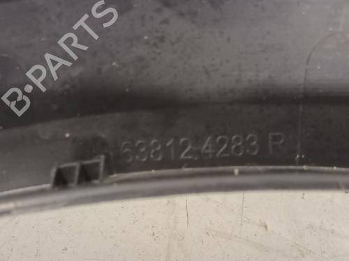 Front right wheel arch trim RENAULT SCENIC E-TECH PHASE I EV87 | BP30504520C135