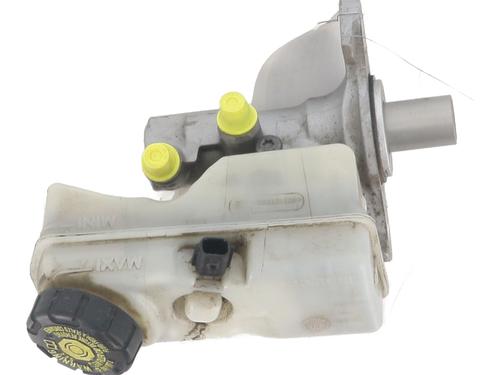 Hovedbremsecylinder RENAULT CAPTUR I (J5_, H5_) 1.5 dCi 90 (J5N4, J5M5, J5MW, J5M6, J5AL, J5AJ) (90 hp) 29419634