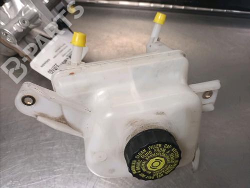 Brake master cylinder TOYOTA YARIS (_P13_) 1.5 Hybrid (NHP130_, NHP130) | BP10906961M77 