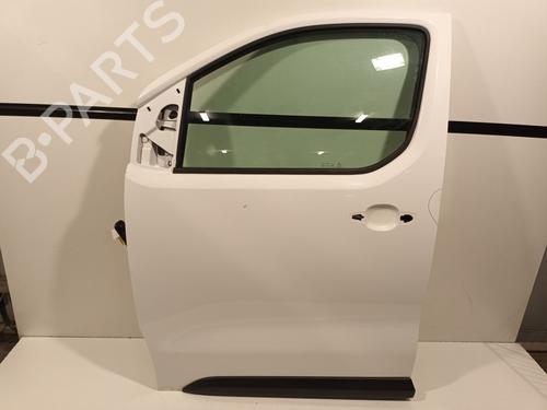 Used Left front door OPEL VIVARO C Van (K0) 1.5 (120 hp) 28070011