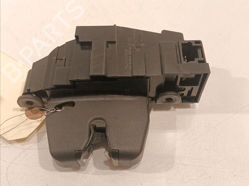 Used Tailgate lock PEUGEOT 308 I (4A_, 4C_) 1.6 HDi (92 hp) 14949425