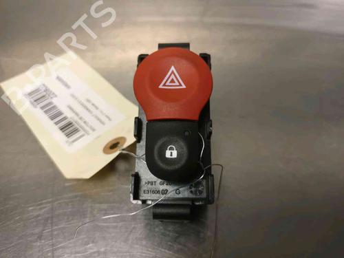 Used Warning switch NISSAN NV250 Van (X61) [2019-2025]  21686006
