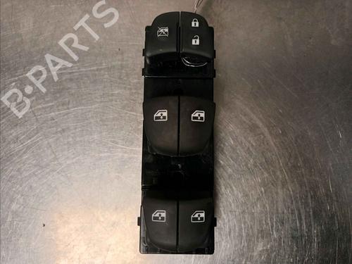 Comutador NISSAN QASHQAI II (J11, J11_) 1.6 dCi (130 hp) 30455372