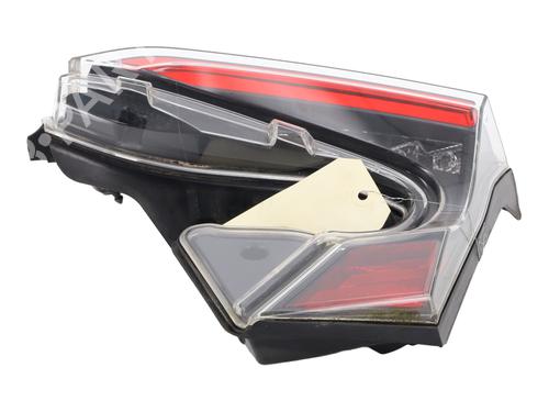 Feu de coffre droit TOYOTA C-HR (_X1_) 1.8 Hybrid (ZYX10_, ZYX11_, ZYX10R, ZYX11R) (122 hp) 32312862