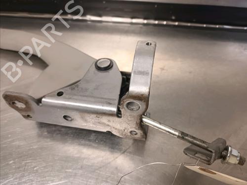 Hand brake RENAULT ZOE (BFM_) ZOE | BP13213698I18
