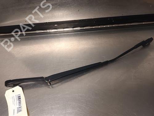 Used Front windshield wiper arm OPEL ASTRA J (P10) 1.7 CDTI (68) (110 hp) 15741955