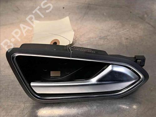 Used Front right interior door handle RENAULT CAPTUR II (HF_) [2020-2025]  21124007