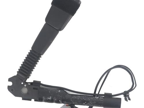 Pretensor delantero izquierdo BMW 3 (E90) 318 d (136 hp) 31181253