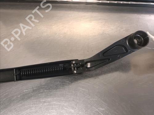 Front windshield wiper arm SUZUKI SX4 S-Cross (JY) 1.6 DDiS AllGrip (AKK 416D) | BP14869635C143 